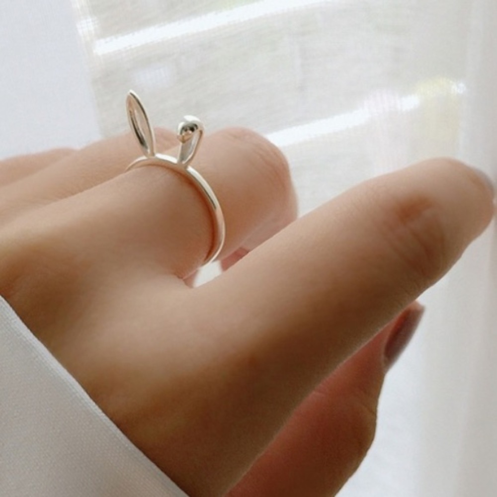 Bunny Ears Ring - Picture 2 of 4